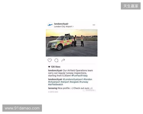 这回真卡车安排上了，切尔西球迷用卡车打出标语抗议BlueCo